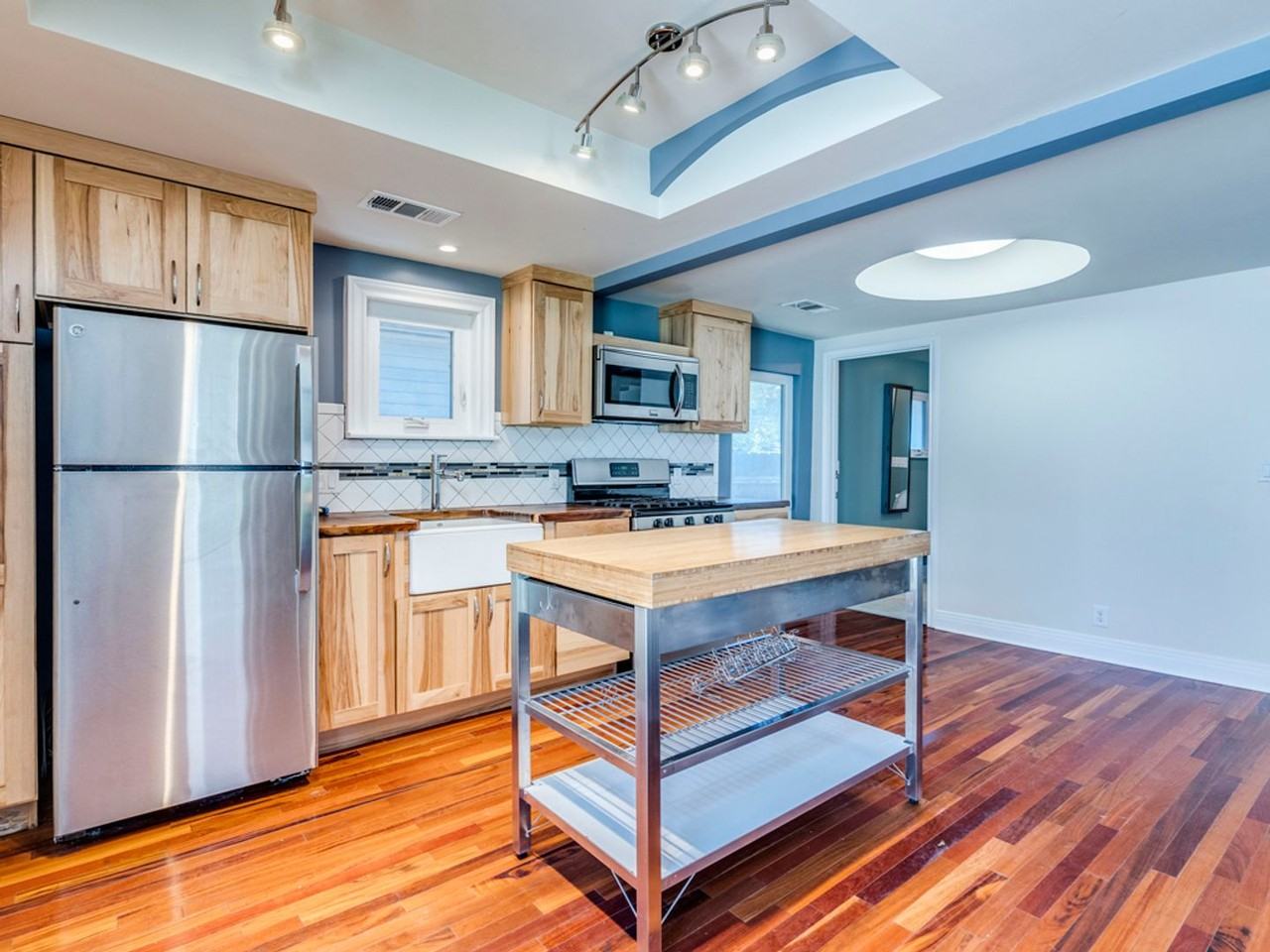 2314 Santa Rosa St - Photo 2 of 27