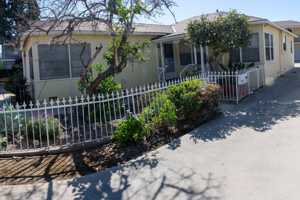 featured image of 829 S 2nd St