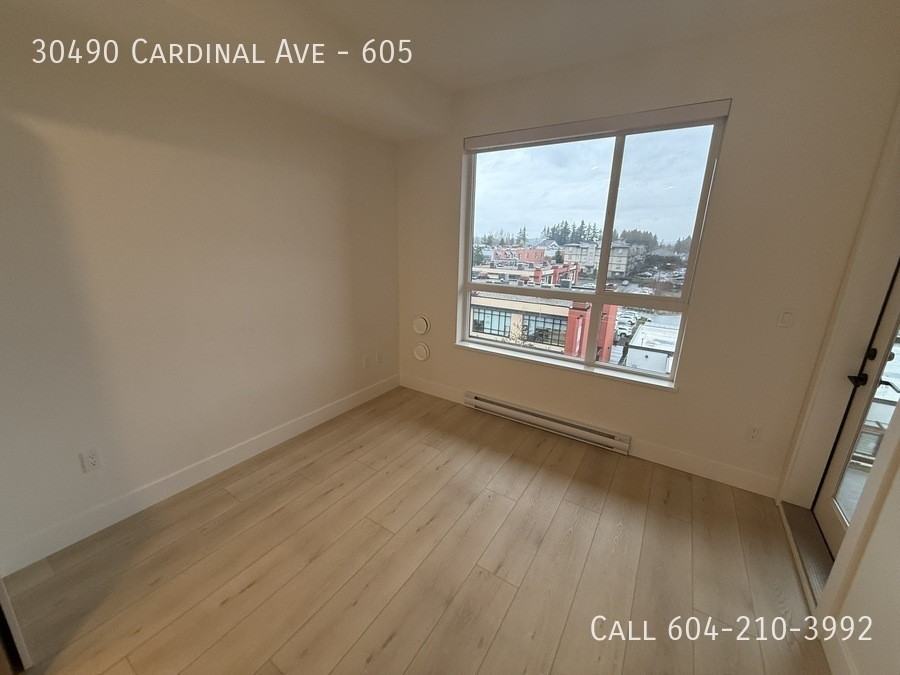 30490 Cardinal Ave #605 - Photo 4 of 8