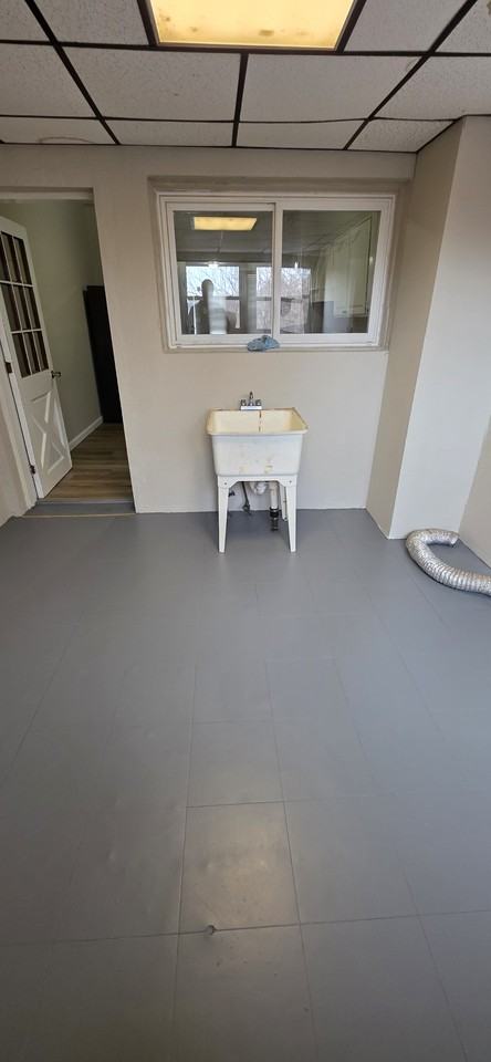 335 S Woodyear St - Photo 6 of 8