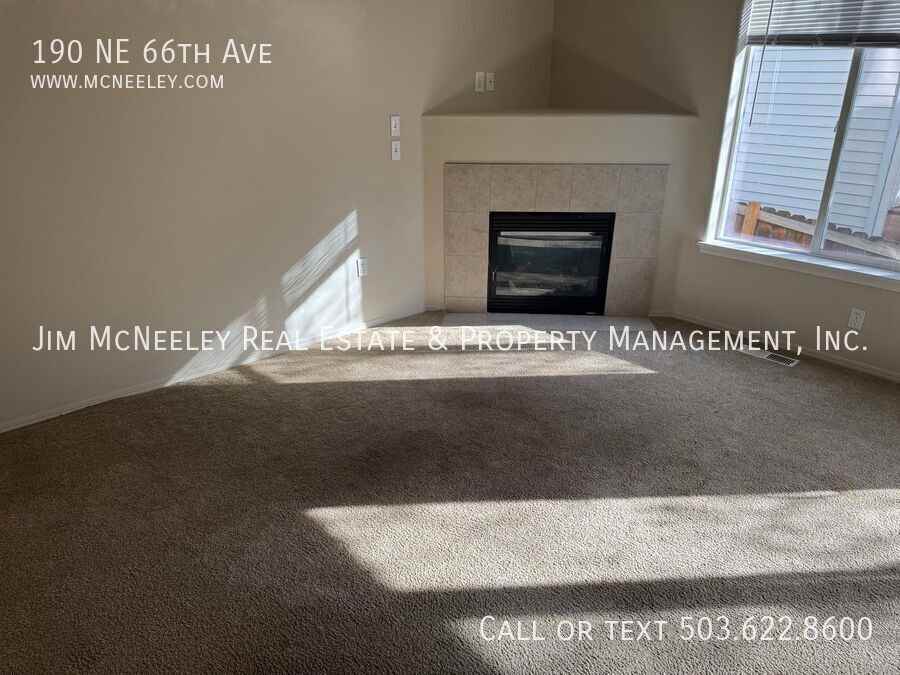 190 Ne 66th Ave - Photo 7 of 19