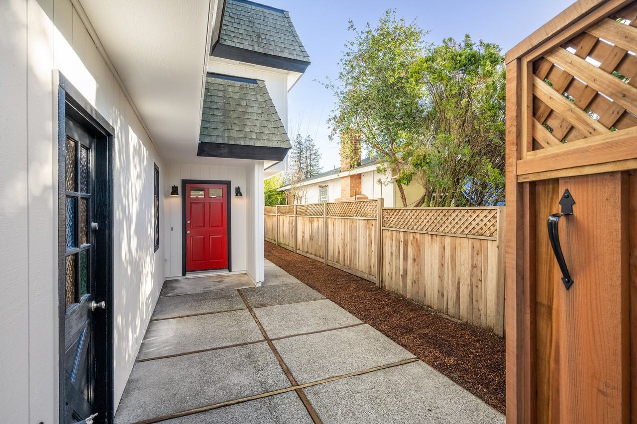 88 88 90 East Sierra Ave. #88 - Photo 3 of 24