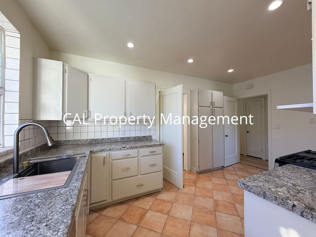 141 Homestead Ave