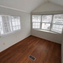 521 Bedford Rd N #C19 - Photo 2 of 6