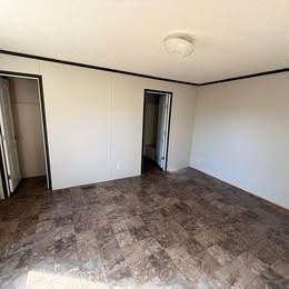 258 Oak Lawn Dr - Photo 4 of 8