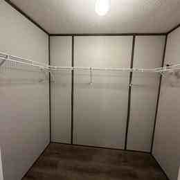 233B Birdsall Dr N #B - Photo 6 of 10