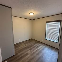 213 Roger H Ln - Photo 5 of 10