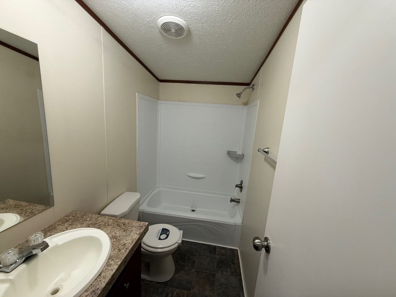 105 Campbell Dr - Photo 7 of 8