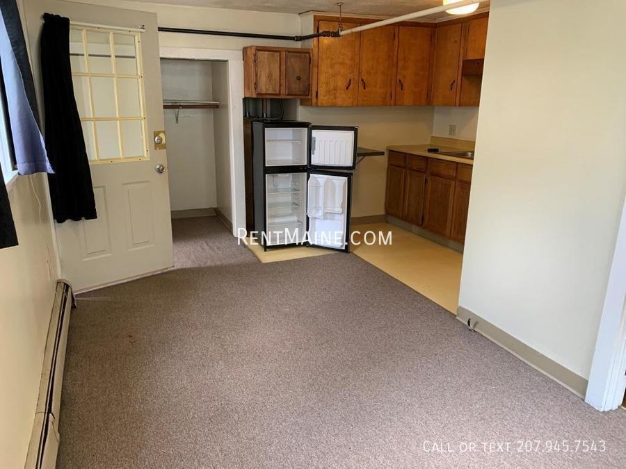 2412 Western Ave #H - Photo 2 of 7