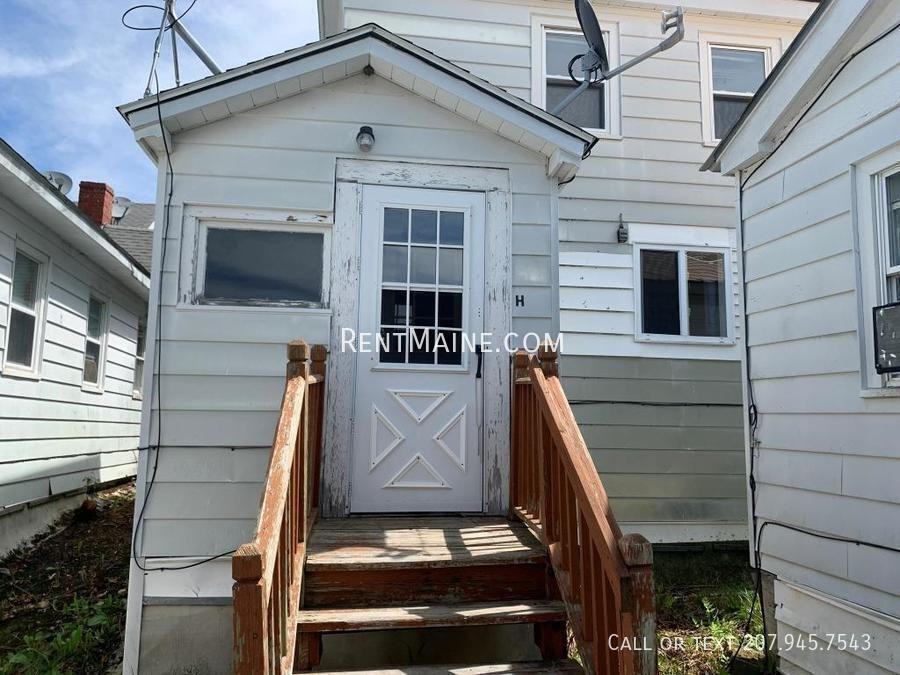 2412 Western Ave #H - Photo 6 of 7