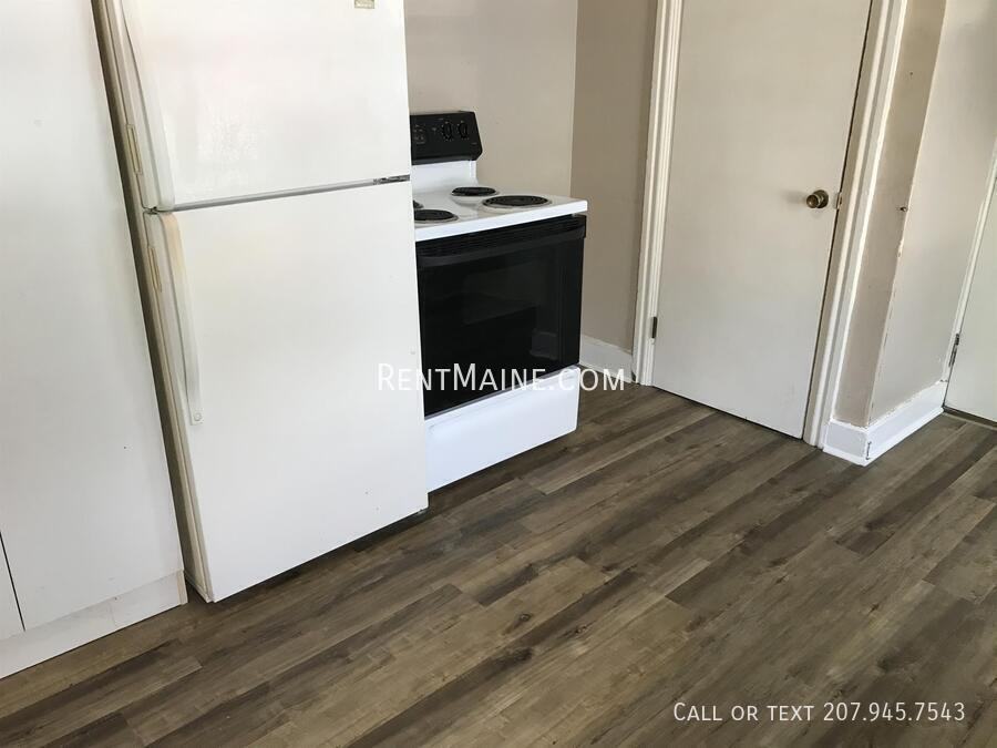 8 Willow St #2 - Photo 2 of 8