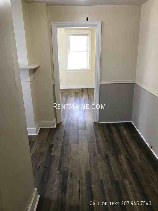 8 Willow St #2 - Photo 3 of 8