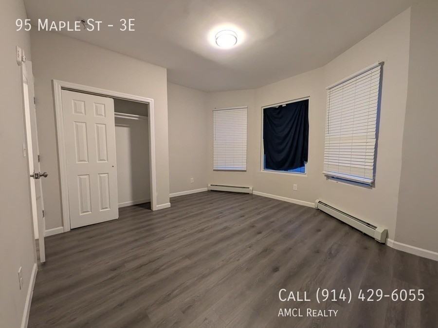 95 Maple St #3E - Photo 7 of 9