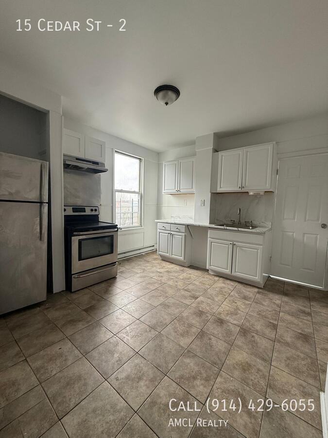 15 Cedar St #2 - Photo 2 of 12