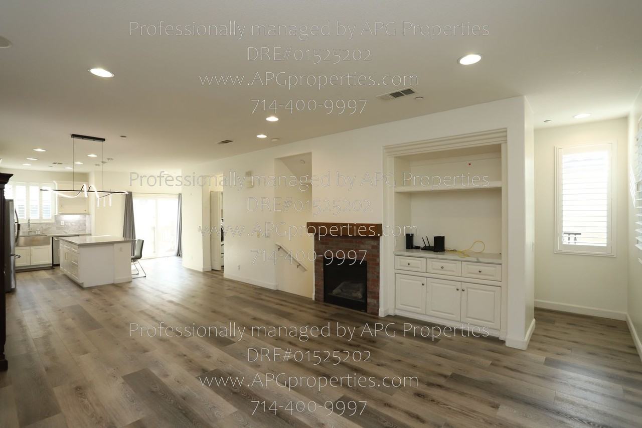 8057 Sorrento Ln - Photo 2 of 29