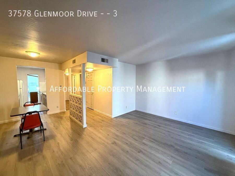 37578 Glenmoor Dr #3 - Photo 6 of 20