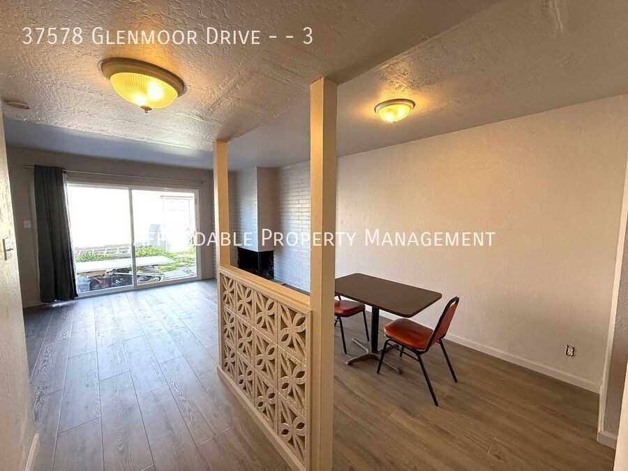 37578 Glenmoor Dr #3 - Photo 7 of 20