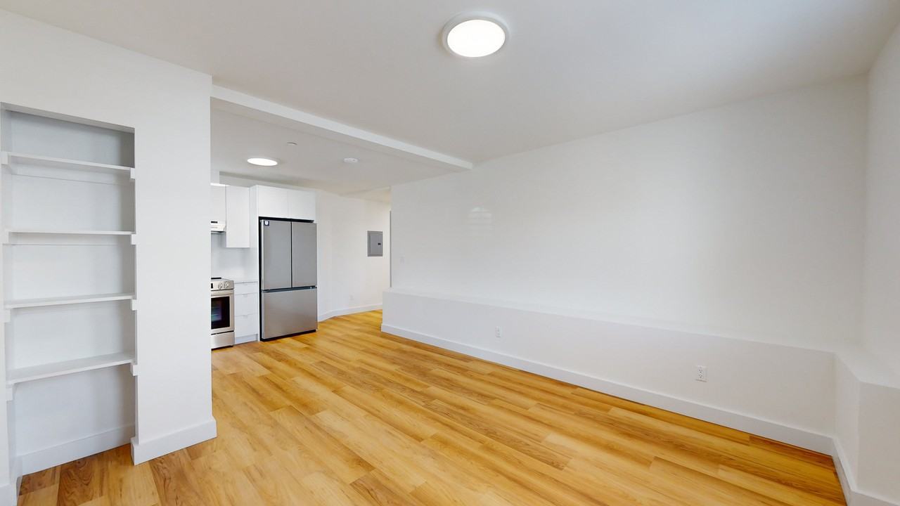 3201 Octavia St #3 - Photo 2 of 19