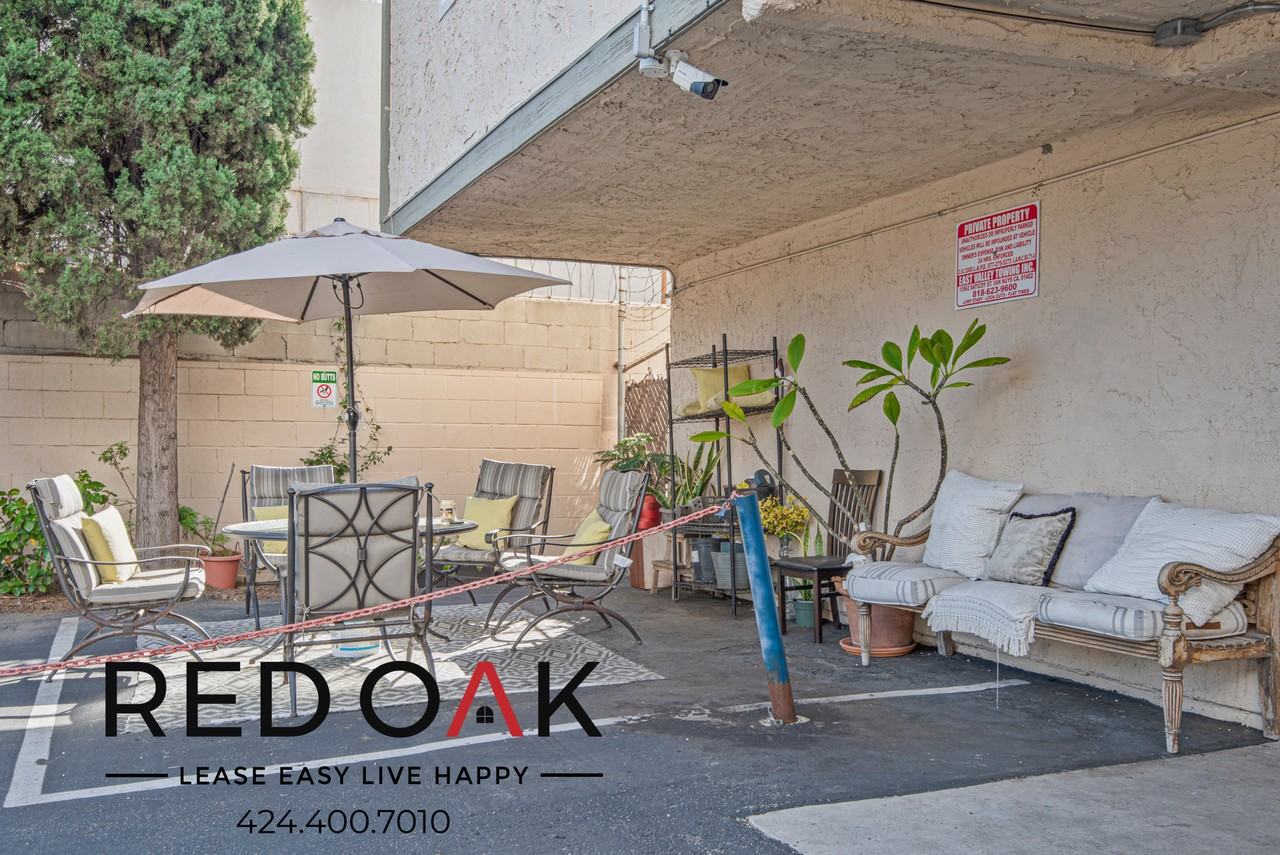 5624 Fair Ave - Photo 3 of 13