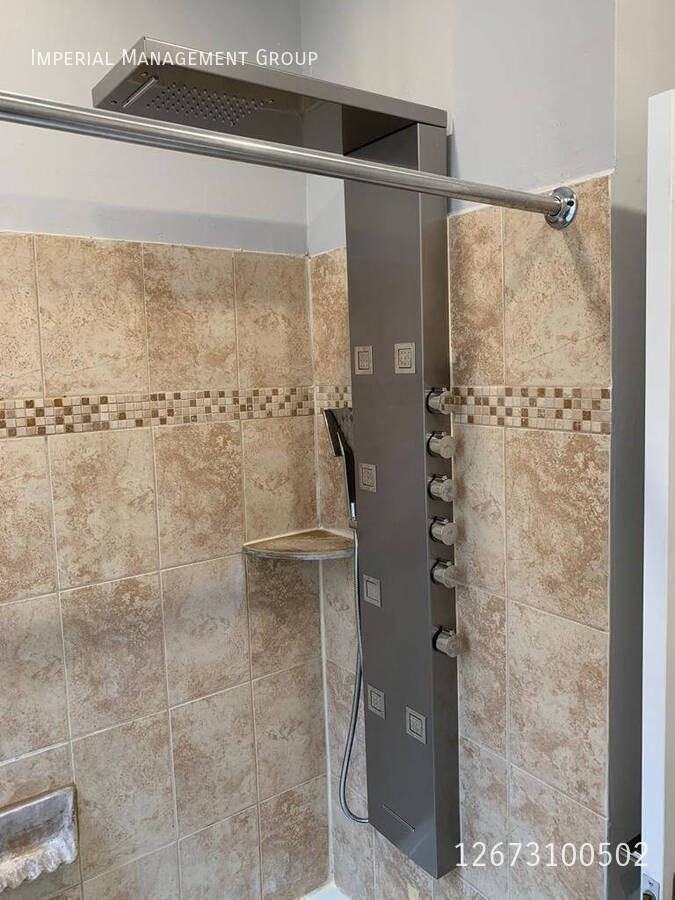 406 W Walnut Ln #4 - Photo 7 of 14