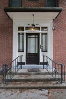 featured image of 255 Briggs St