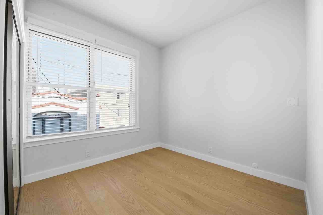 381 Ivy St #4 - Photo 6 of 18