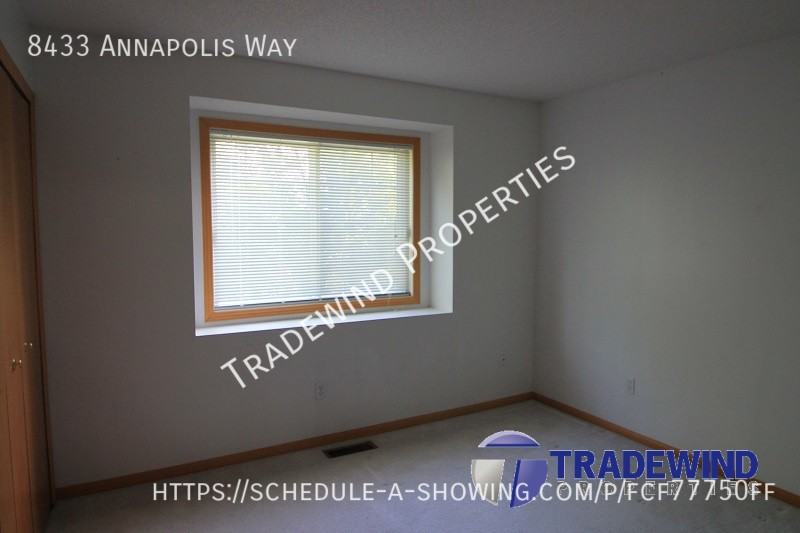 8433 Annapolis Way - Photo 5 of 11