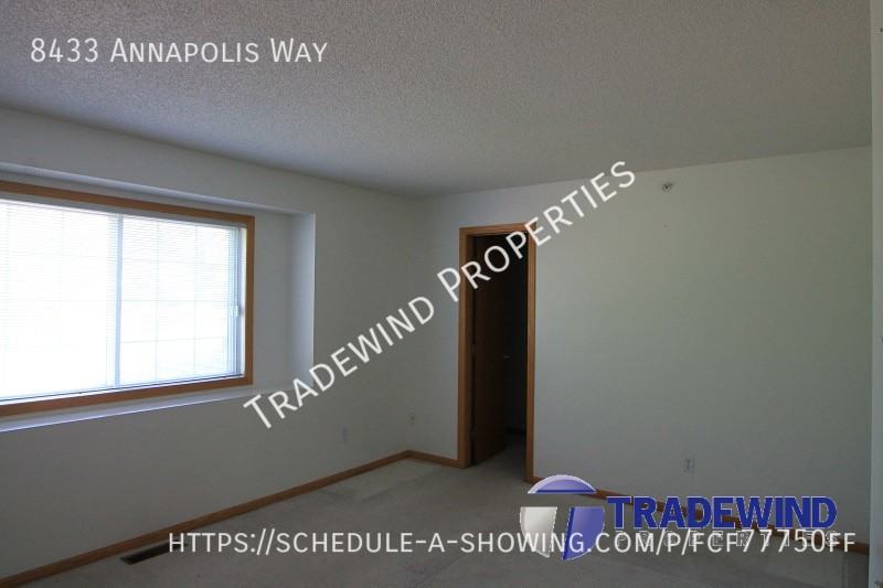 8433 Annapolis Way - Photo 6 of 11