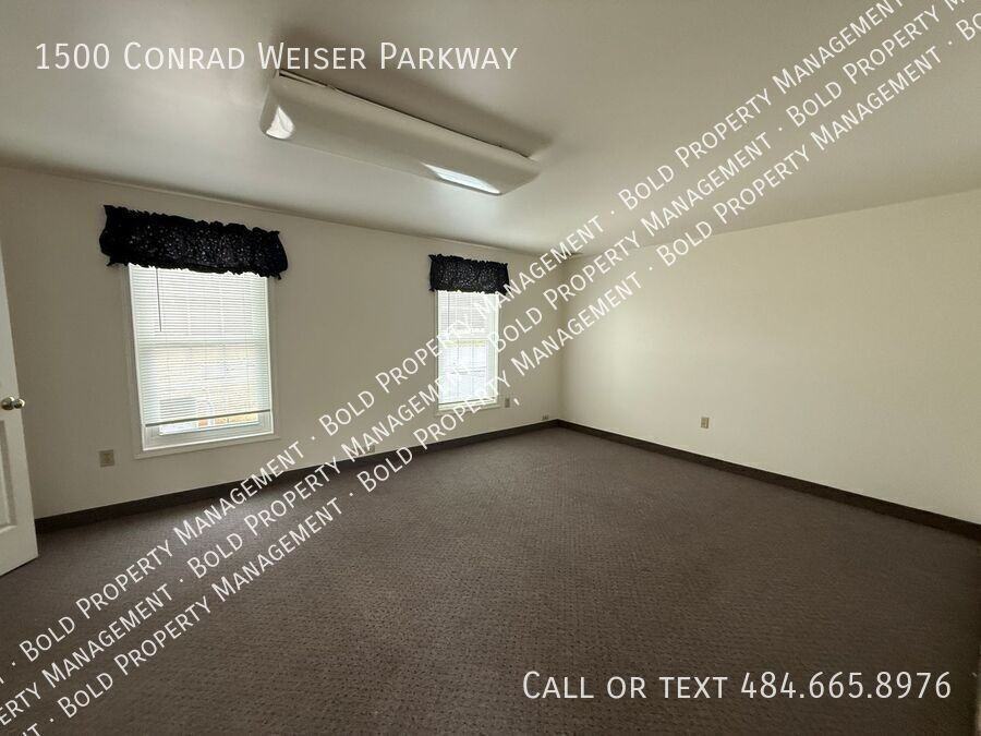 1500 Conrad Weiser Pkwy - Photo 4 of 17