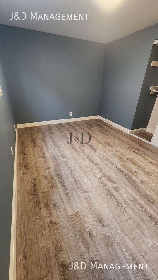 906 Rose Dr - Photo 6 of 11