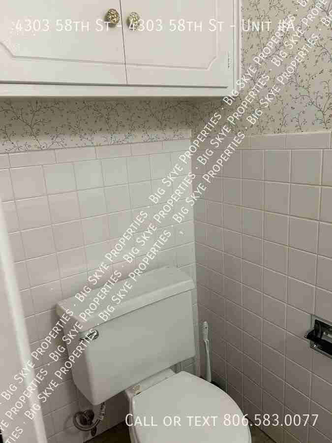 4303 58th St - 4303 58th St #A - Photo 7 of 14