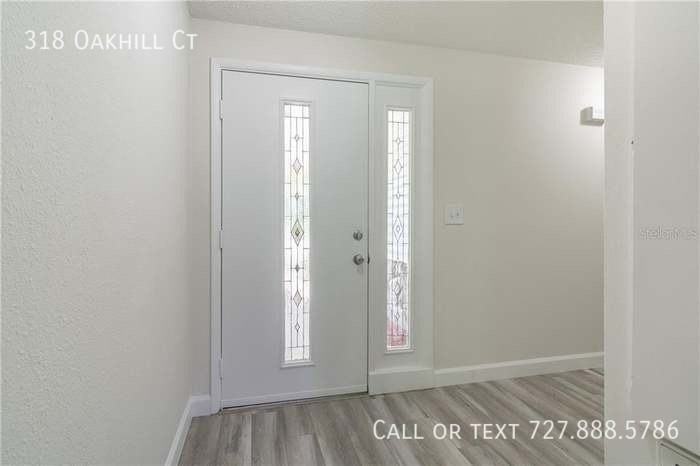 318 Oakhill Ct - Photo 5 of 50