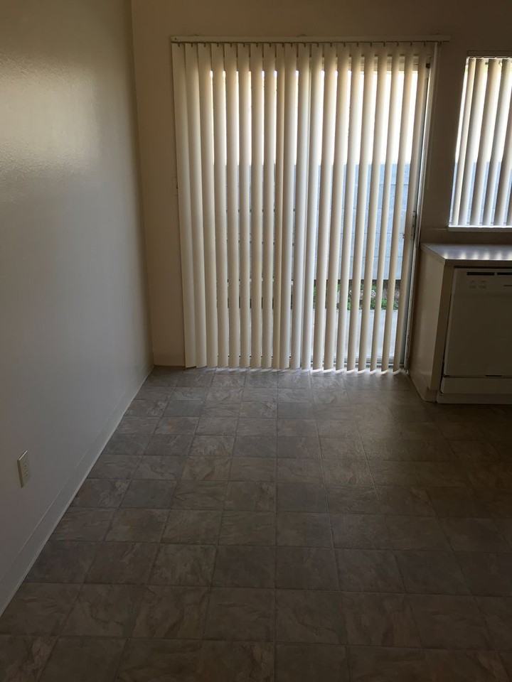 Campos Verde East Apartments - Photo 4 of 24