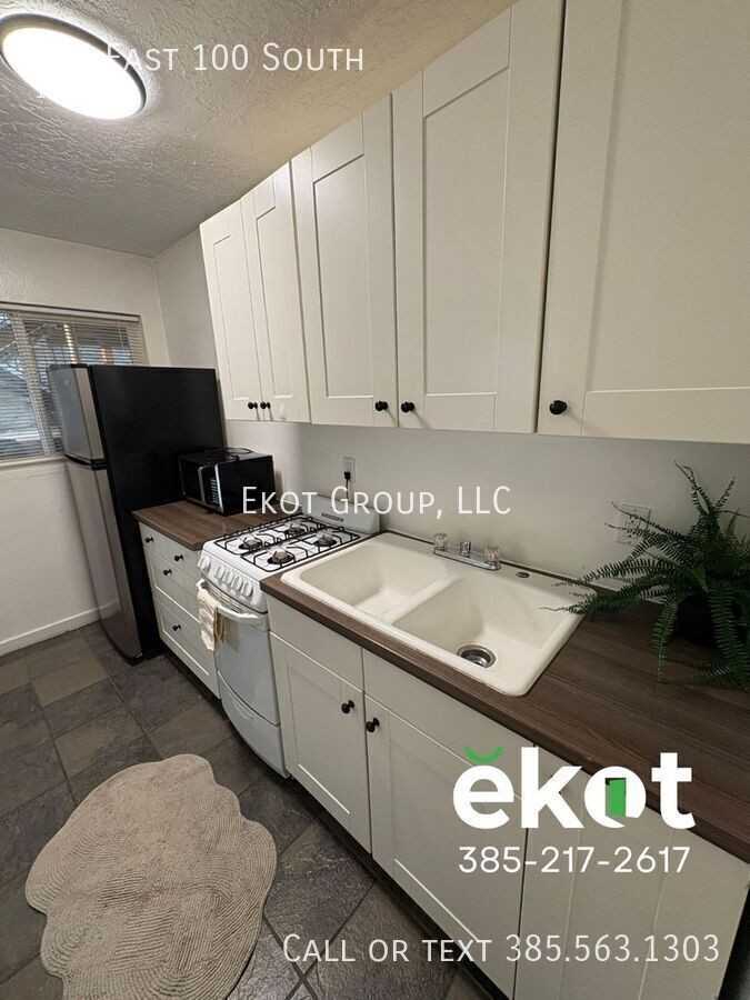 766 E 100 S - Photo 4 of 10