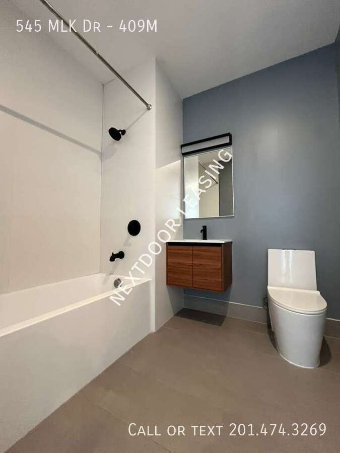 545 Martin Luther King Dr #409M - Photo 4 of 9