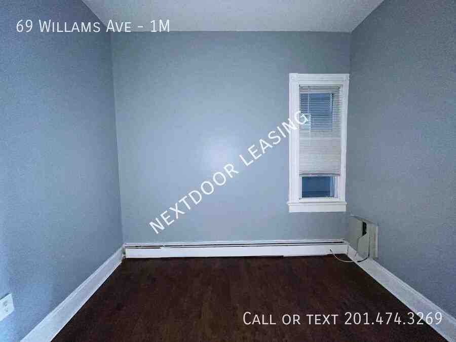 69 Williams Ave #1M - Photo 6 of 7