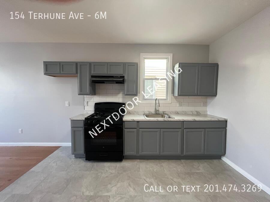 154 Terhune Ave #6M - Photo 3 of 10