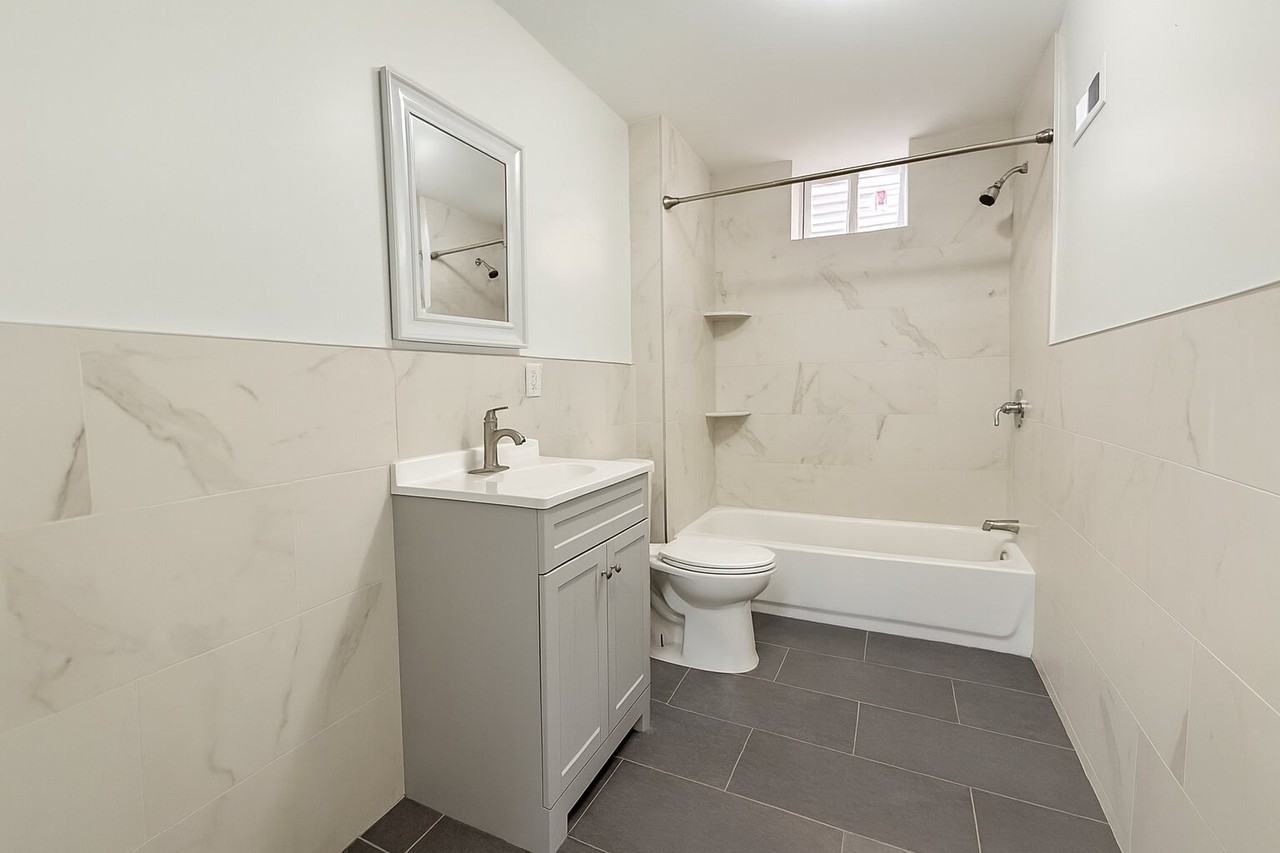 4632 Old York Rd - Photo 7 of 14