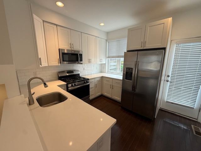 2410 E Harold St - Photo 2 of 20