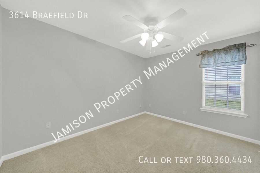 3614 Braefield Dr - Photo 3 of 27