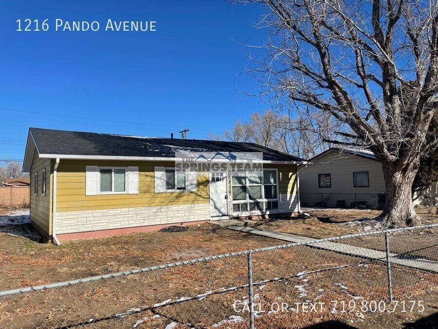 1216 Pando Ave - Photo 2 of 20