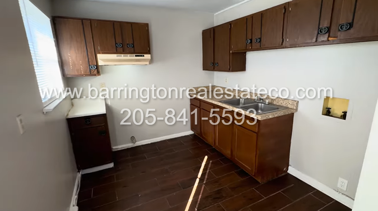 1116 Hall St #G - Photo 4 of 5