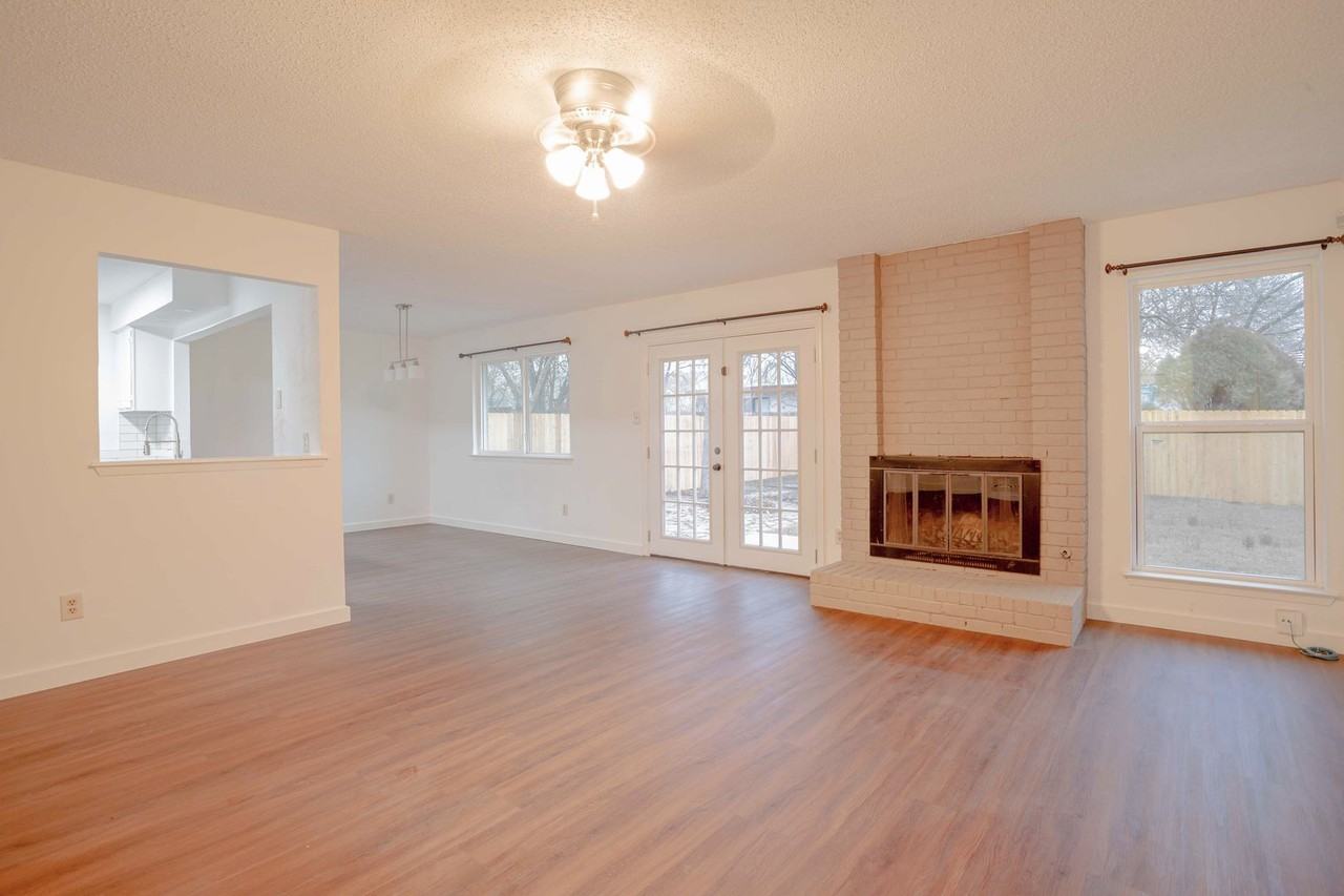 2800 Bushnell Dr - Photo 4 of 24