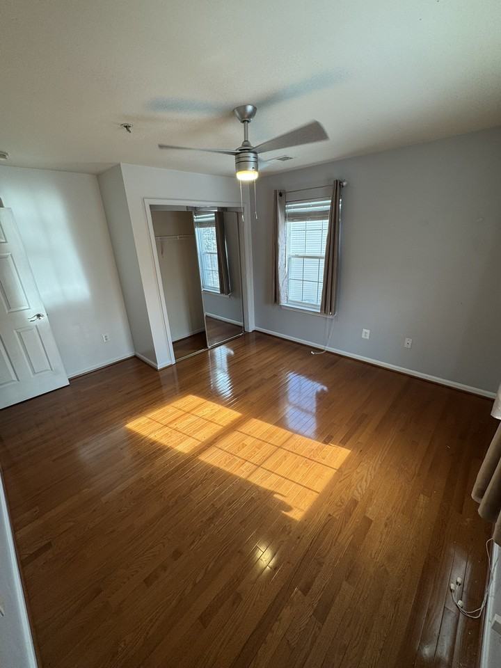 7609 Starshine Dr - Photo 2 of 11