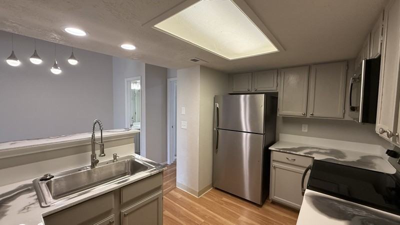 8134 Gray Ct #506 - Photo 6 of 18