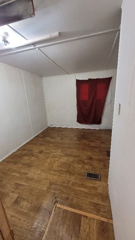 1320 English Tavern Rd - Photo 5 of 12