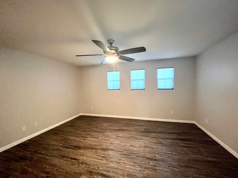 9937 Baron Coast St - Photo 7 of 17