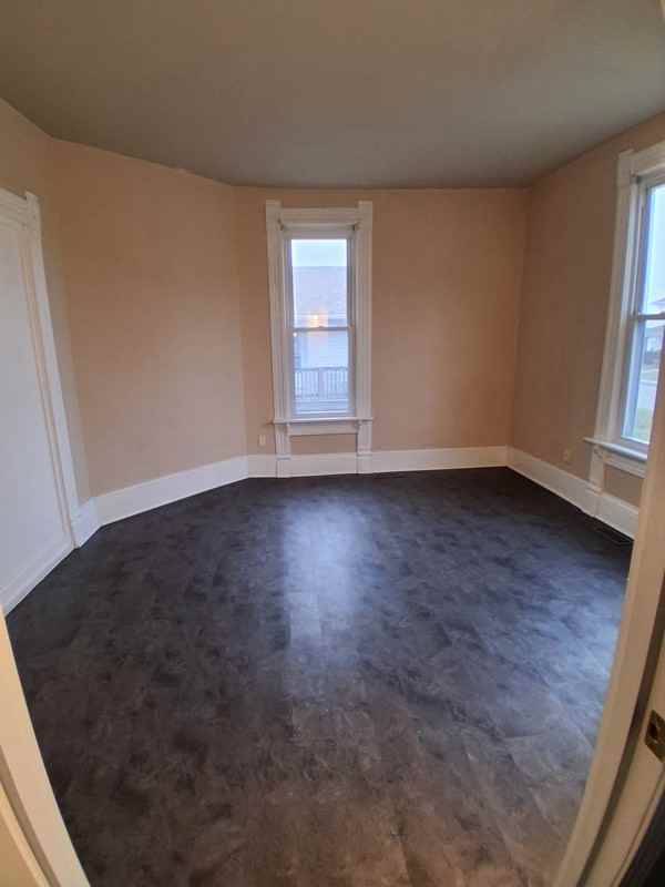 811 N Jefferson Ave - Photo 5 of 13