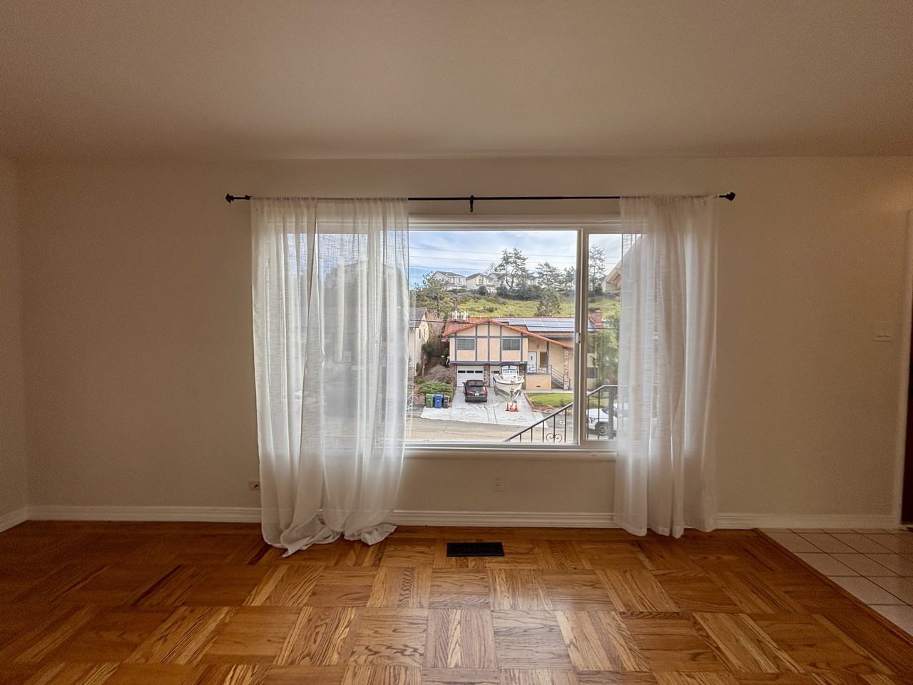 18733 Stanton Ave - Photo 3 of 16