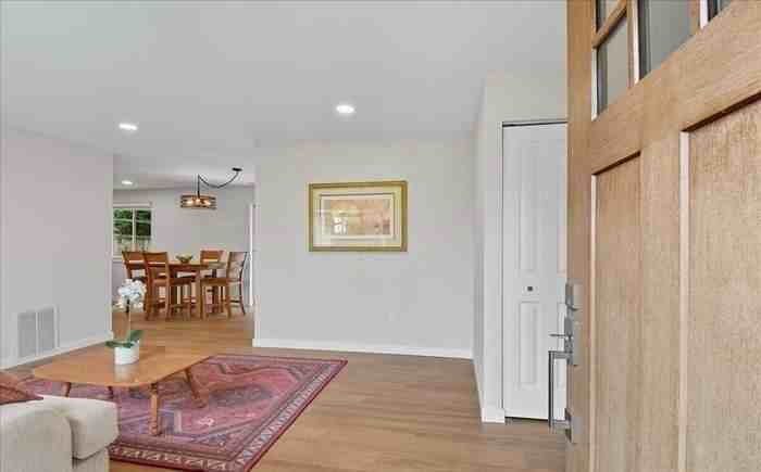 27001 35th Ave S - Photo 4 of 15